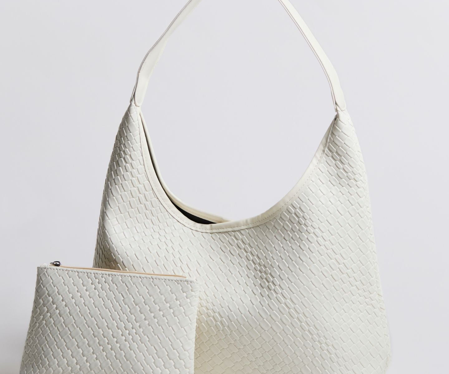 Chic Constance Shoulder Bag